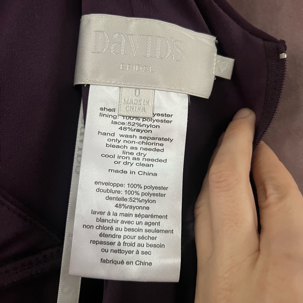 David’s Bridal Plum Lace Capped Sleeves Bridesmaid Maci Dress Size 0 - Picture 5 of 6